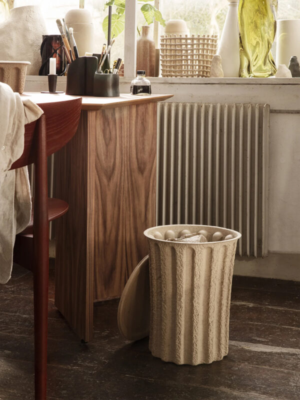 rqhliving-ferm-living-accesorios-papelera-paper-pulp-marron