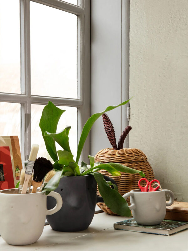 rqhliving-ferm-living-maceteros-jardinera-mus-xl-arena