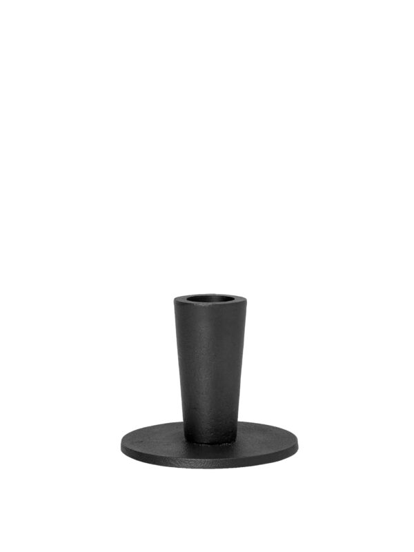 rqhliving-ferm-living-velas-y-portavelas-candelabro-hoy-low-negro-2