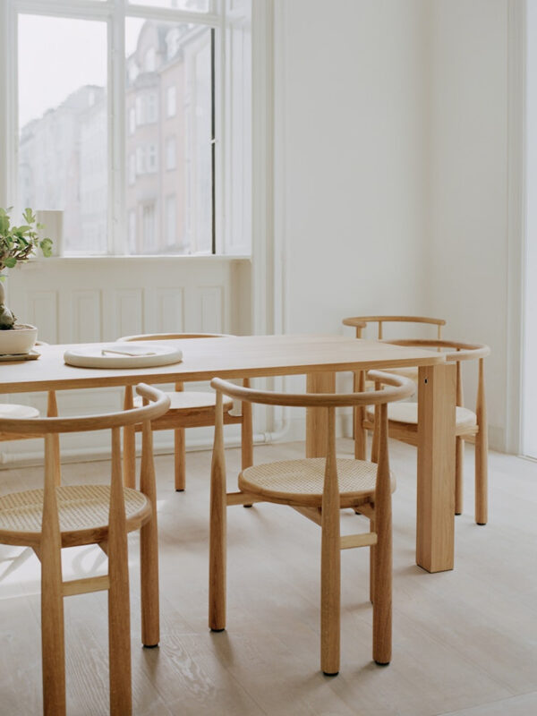 rqhliving-new-works-sillas-bukowski-roble-7