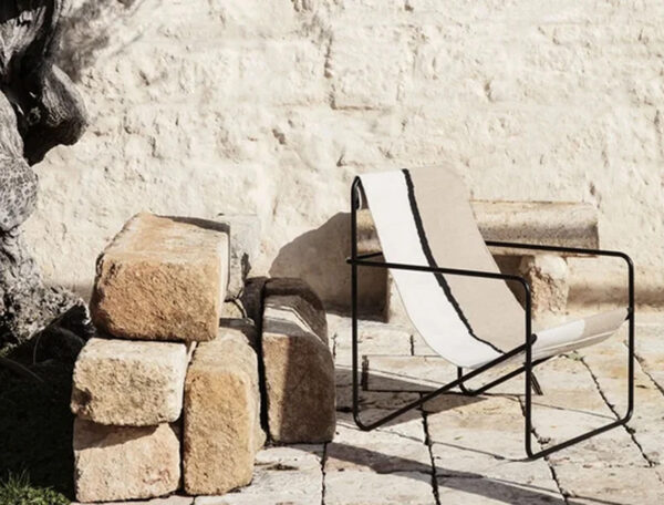 rqhliving-ferm-living-sillas-exterior-desert-negro